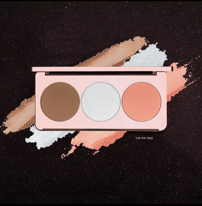 Trio Highlighter Palette LET ME STAY 02